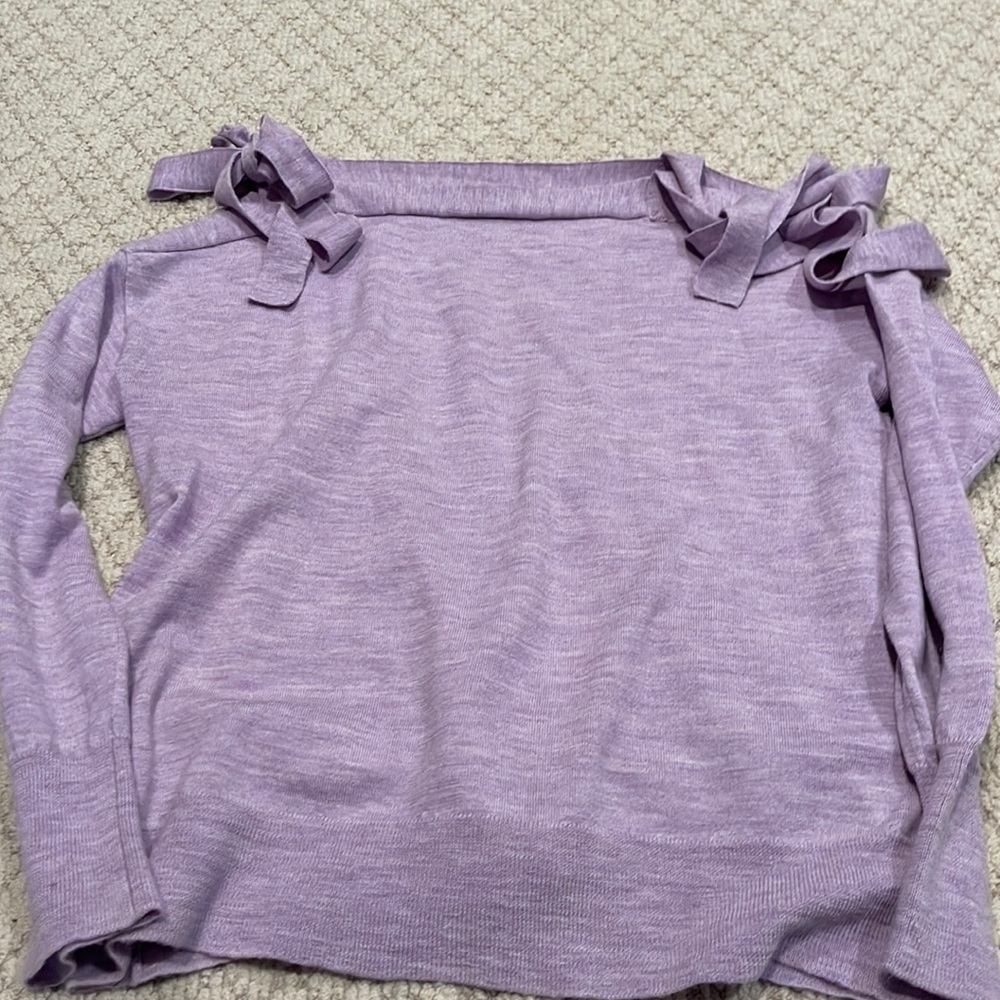 Lavender cut out shoulder sweater